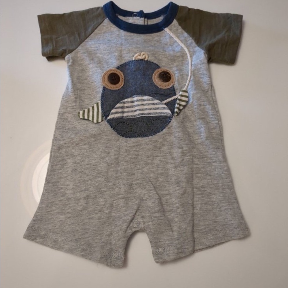 MudPie 0-3 Months Baby Romper with Fish Design - Gray and Green